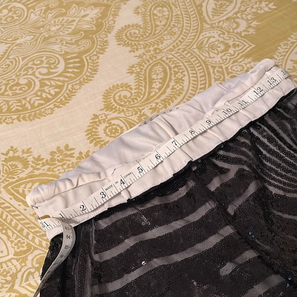 BEAUTIFUL!!- flare pants w mesh sequin design, cream lining, elastic waist - L - Picture 14 of 14